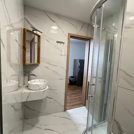 Vojkova Apartment *
