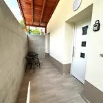 Vojkova Apartamento *
