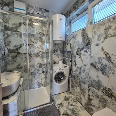 Vojkova Apartma *